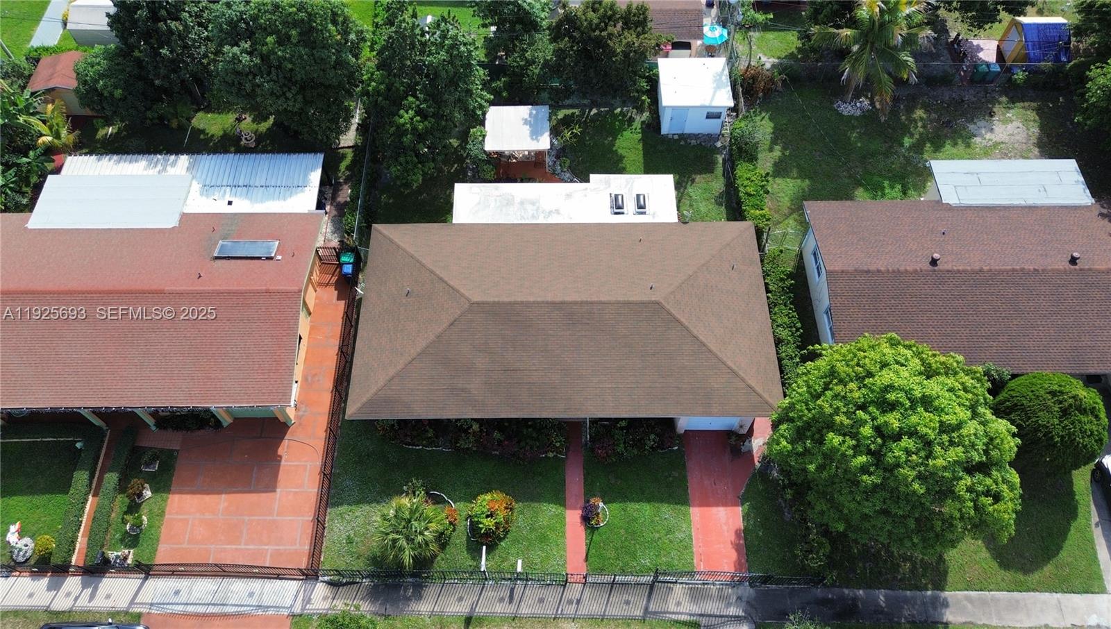 LUCKY STAR ESTATES - Residential