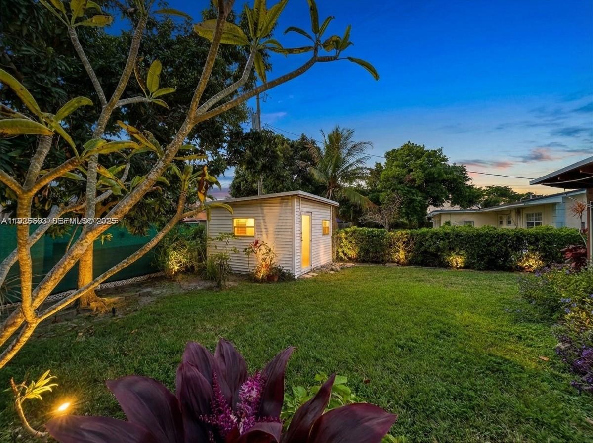 LUCKY STAR ESTATES - Residential