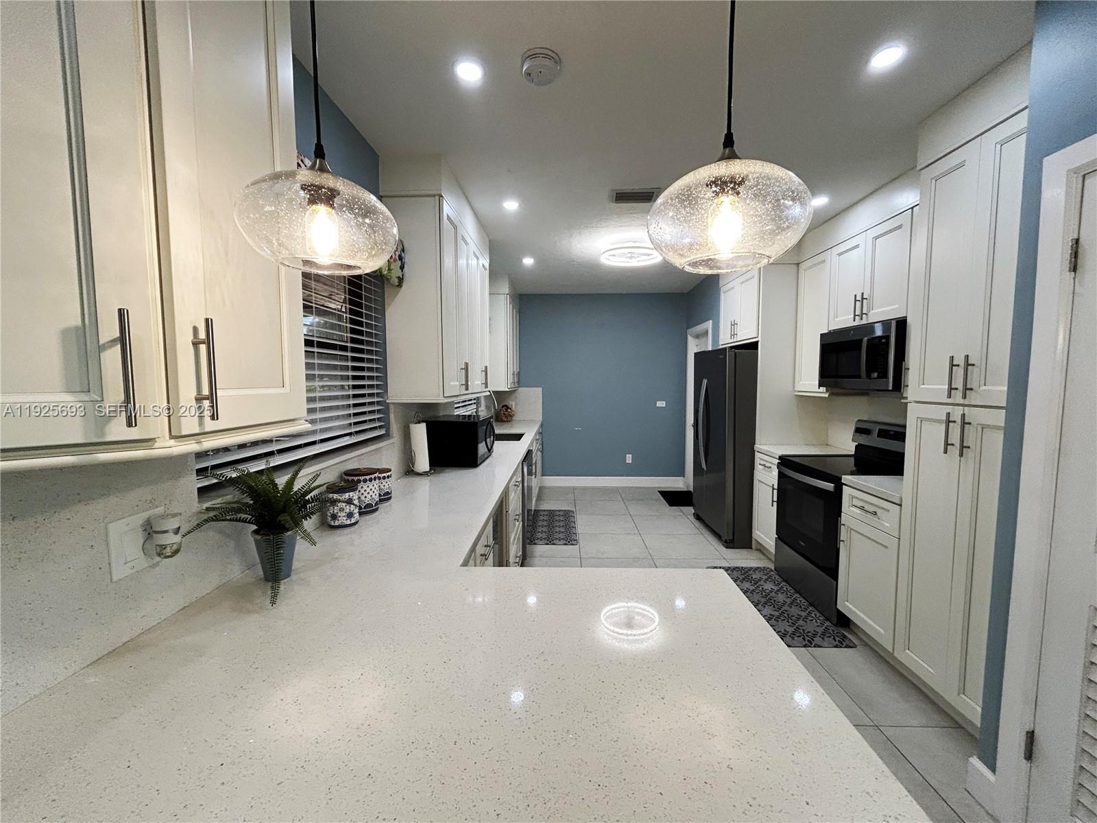 LUCKY STAR ESTATES - Residential