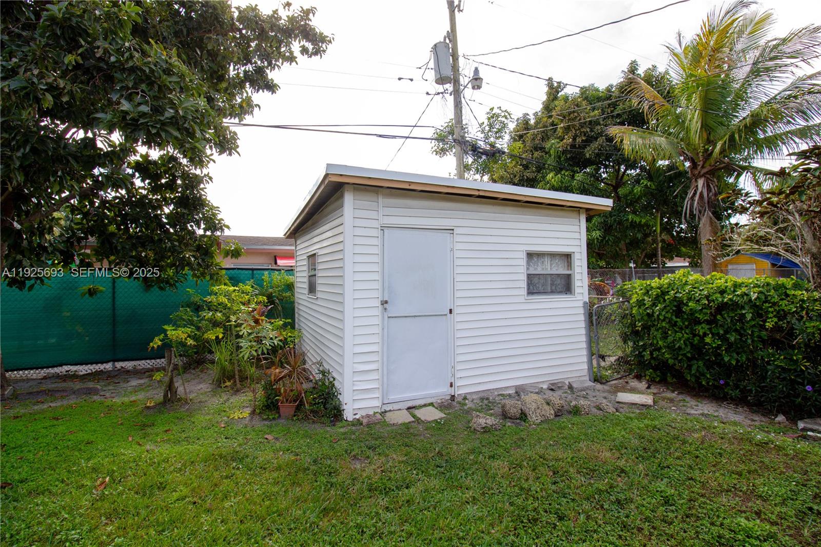 LUCKY STAR ESTATES - Residential