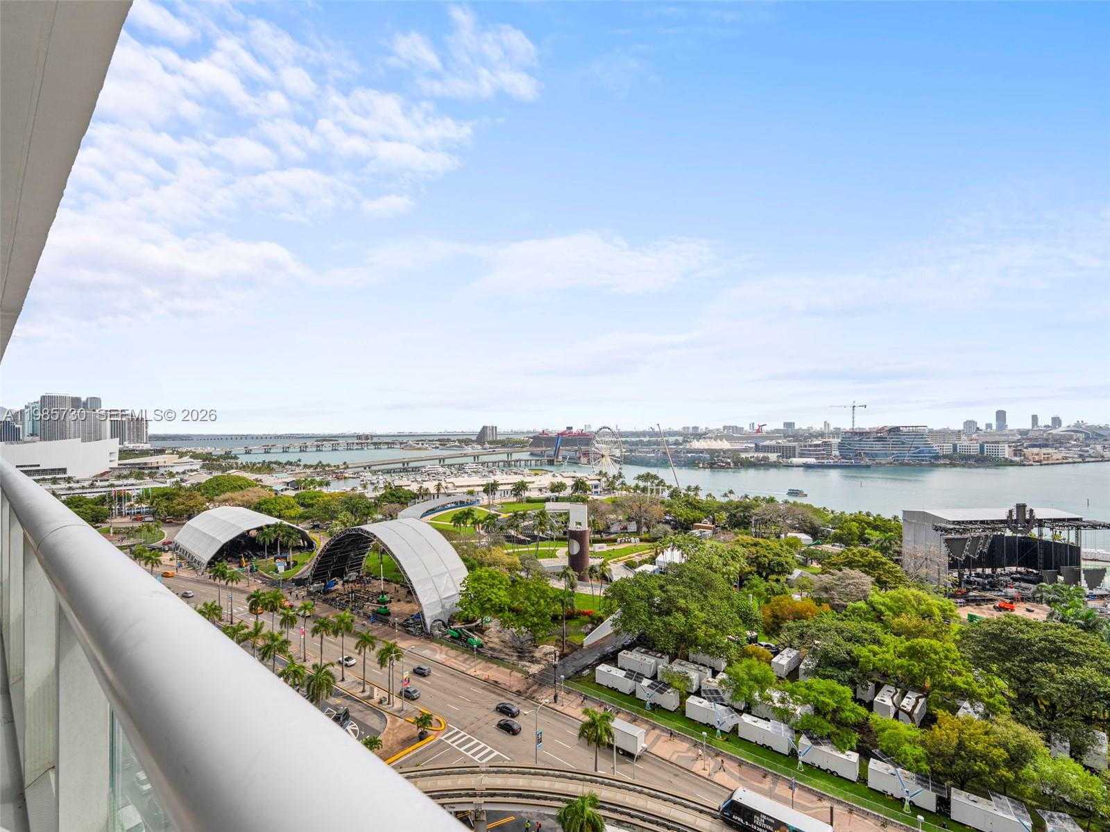 50 BISCAYNE CONDO - Residential Lease