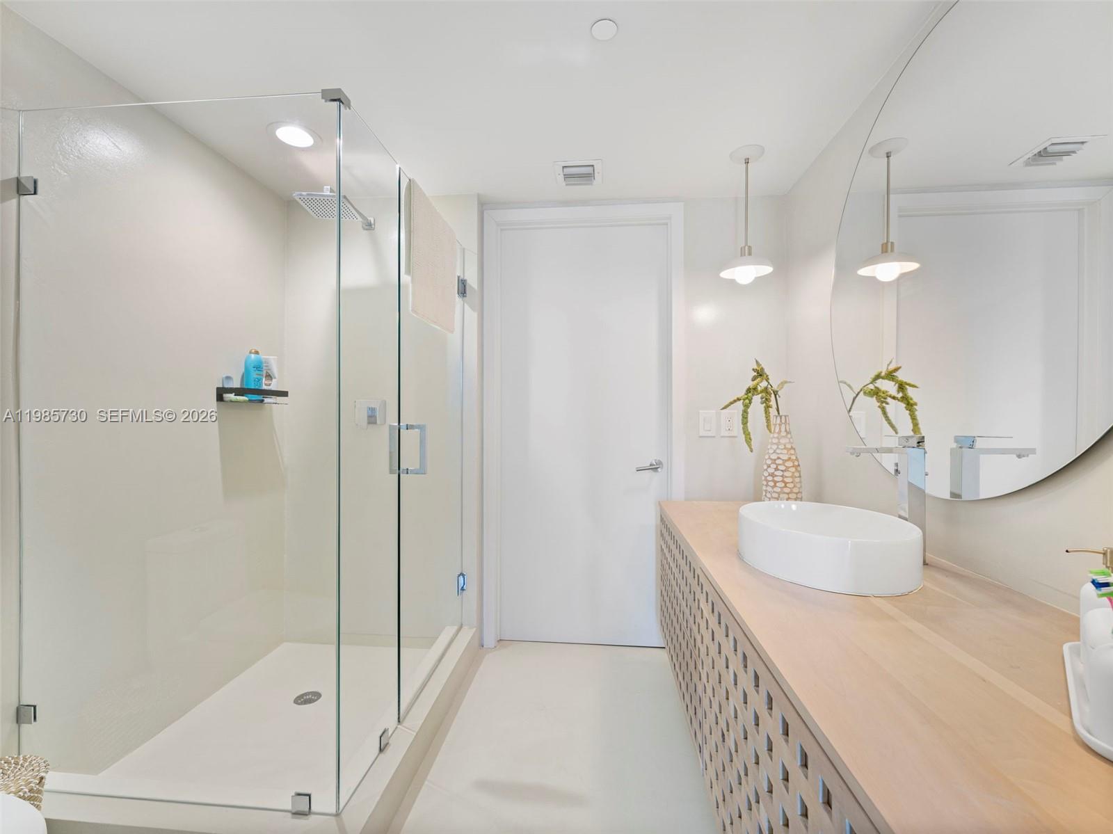 50 BISCAYNE CONDO - Residential Lease