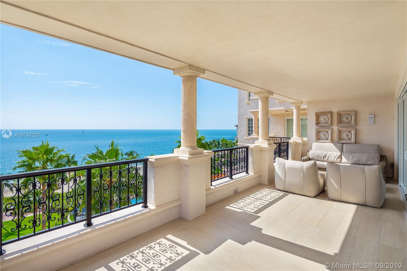 OCEANSIDE FISHER ISL COND - Residential