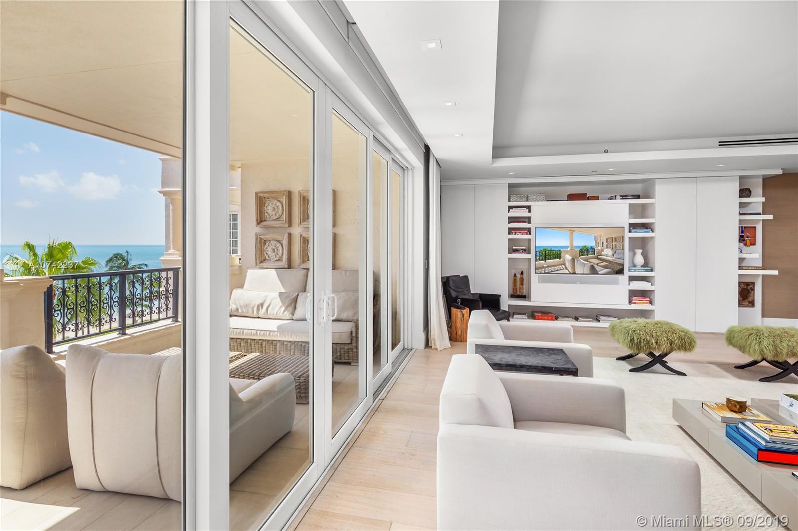 OCEANSIDE FISHER ISL COND - Residential