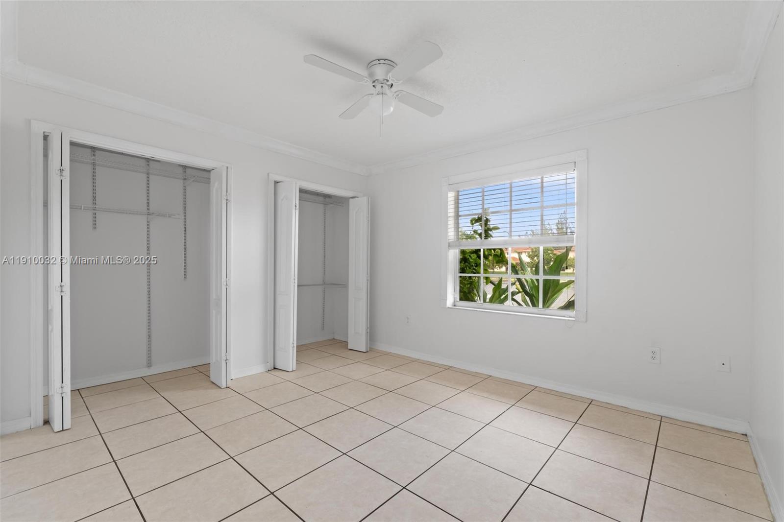 PARK LAKES BY THE MEADOWS - Residential Lease