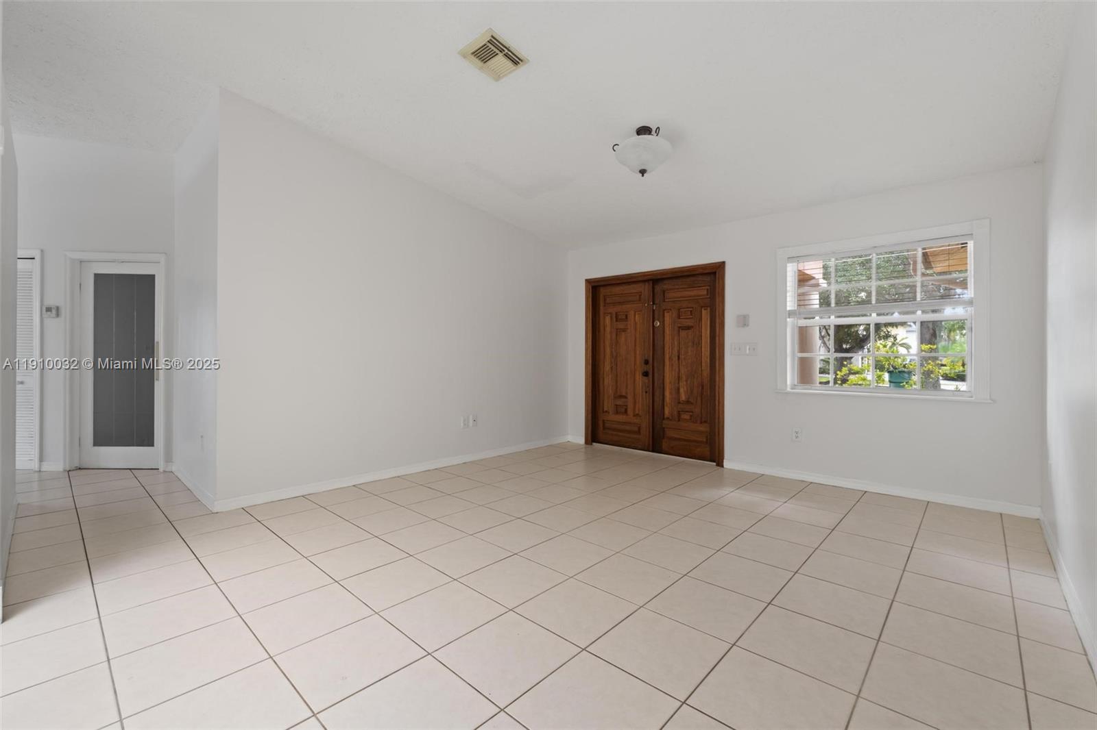 PARK LAKES BY THE MEADOWS - Residential Lease