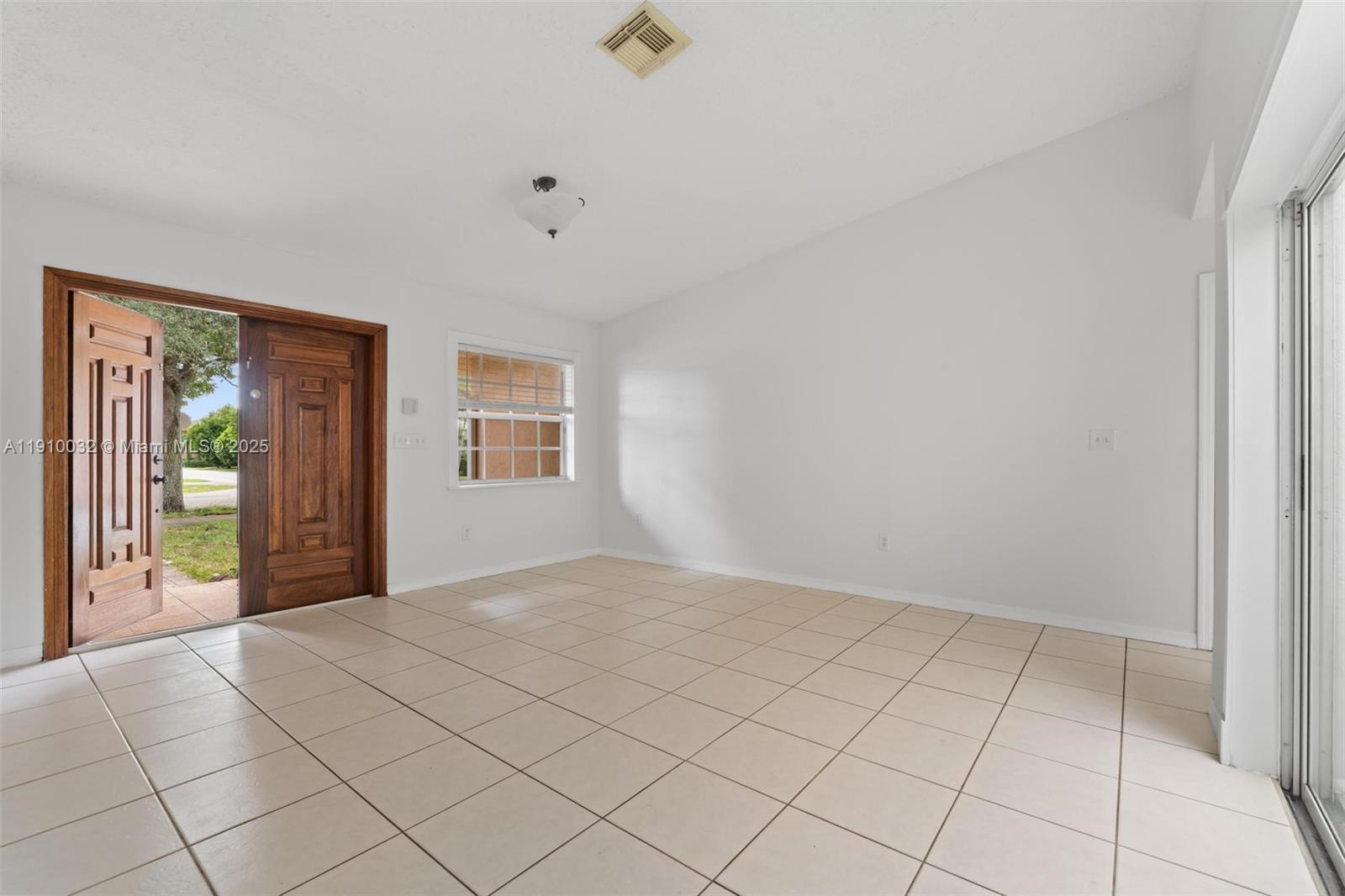 PARK LAKES BY THE MEADOWS - Residential Lease