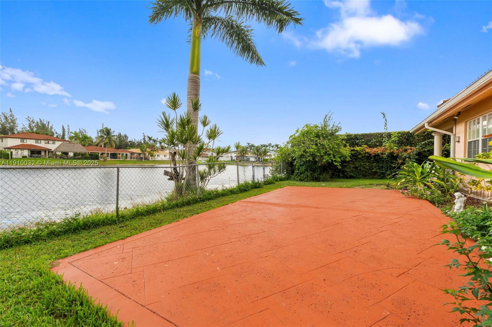 PARK LAKES BY THE MEADOWS - Residential Lease