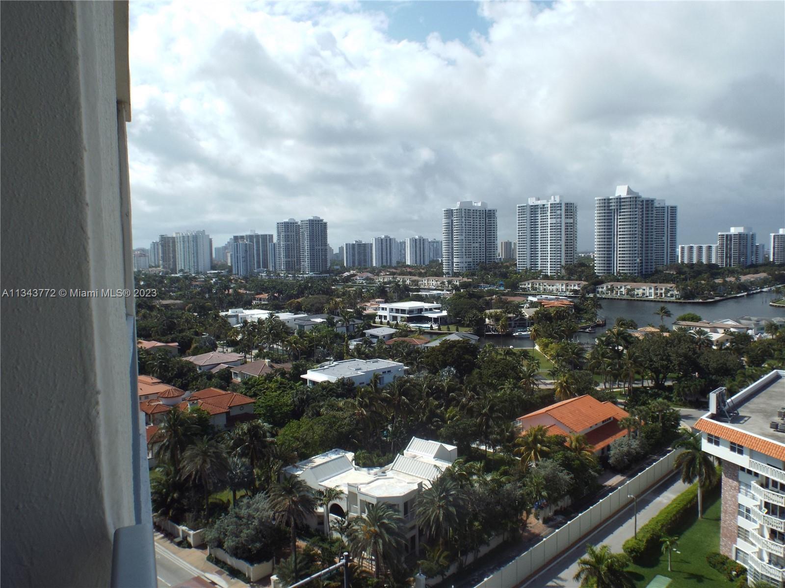 Photo 5 of 14 of 3180 S Ocean Dr 1417 condo