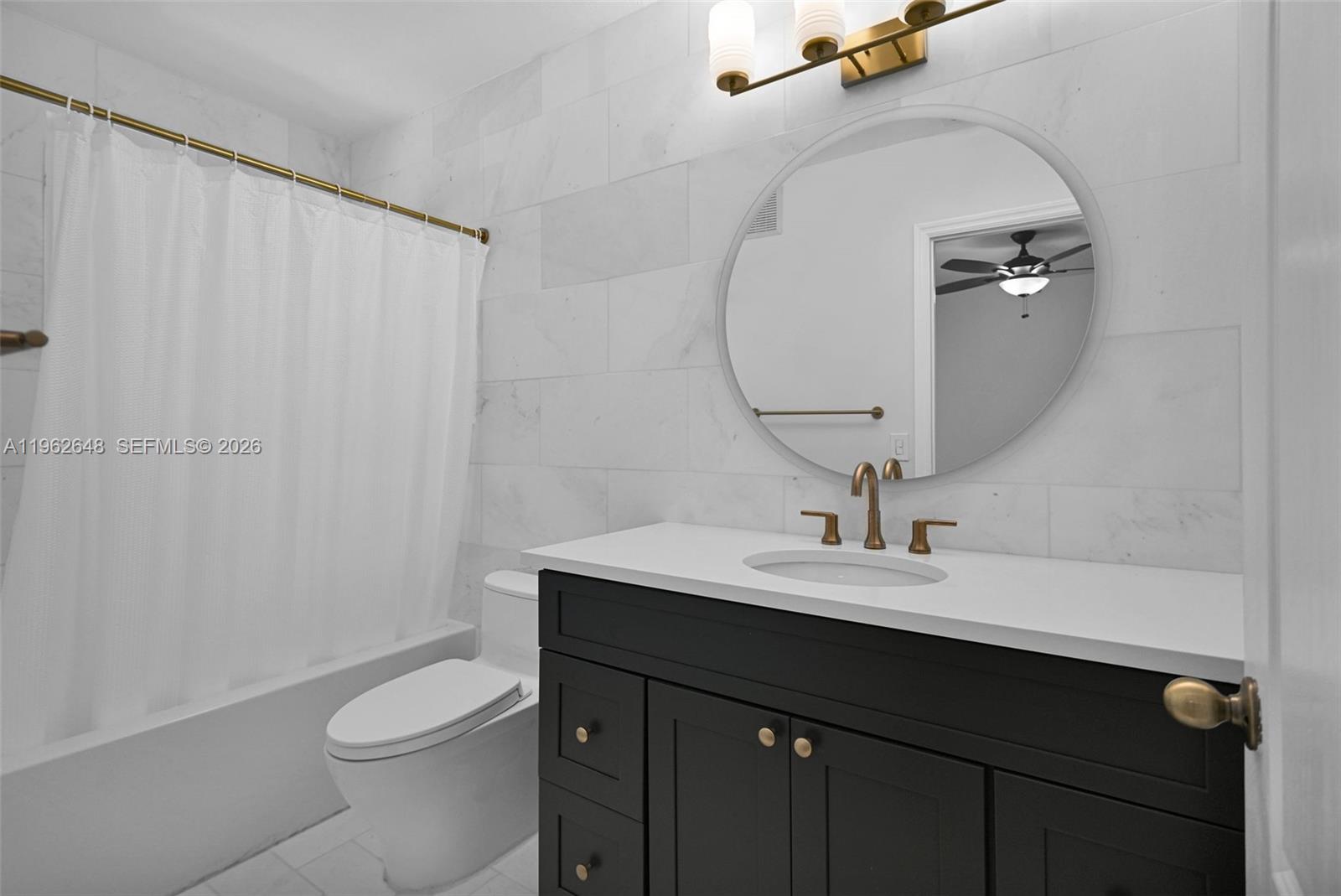 MELROSE POINT CONDO - Residential