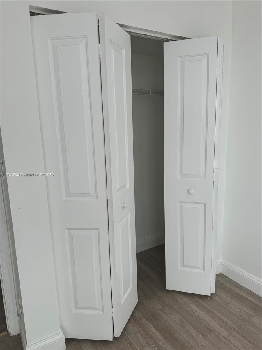 111 E Flagler St 901