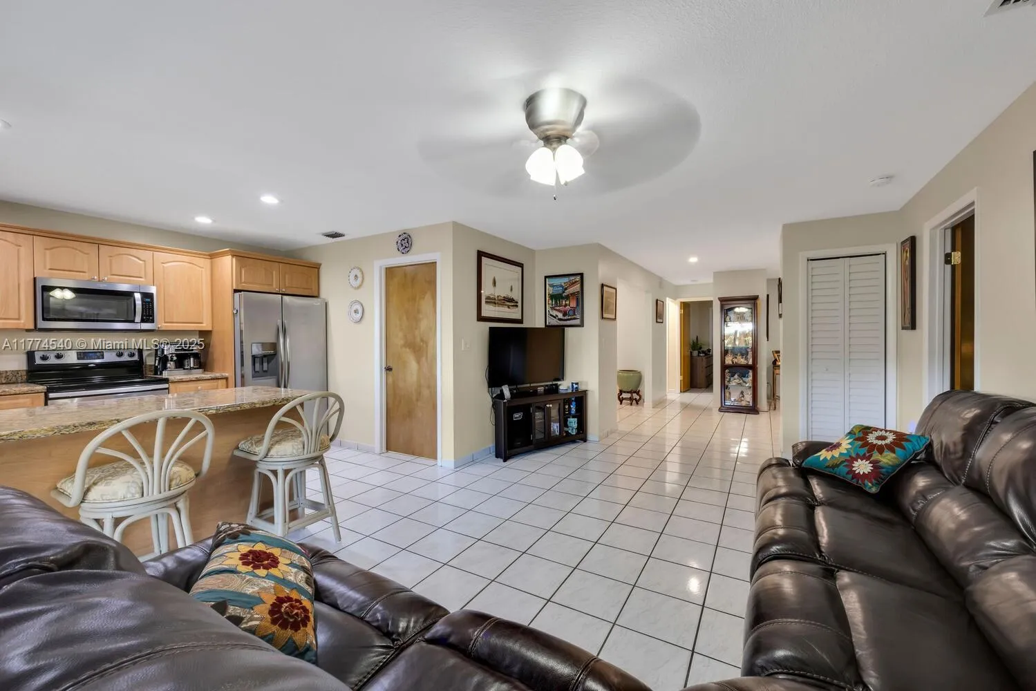 Miami, Florida 33135, United States, ,Residential,Pending,99634