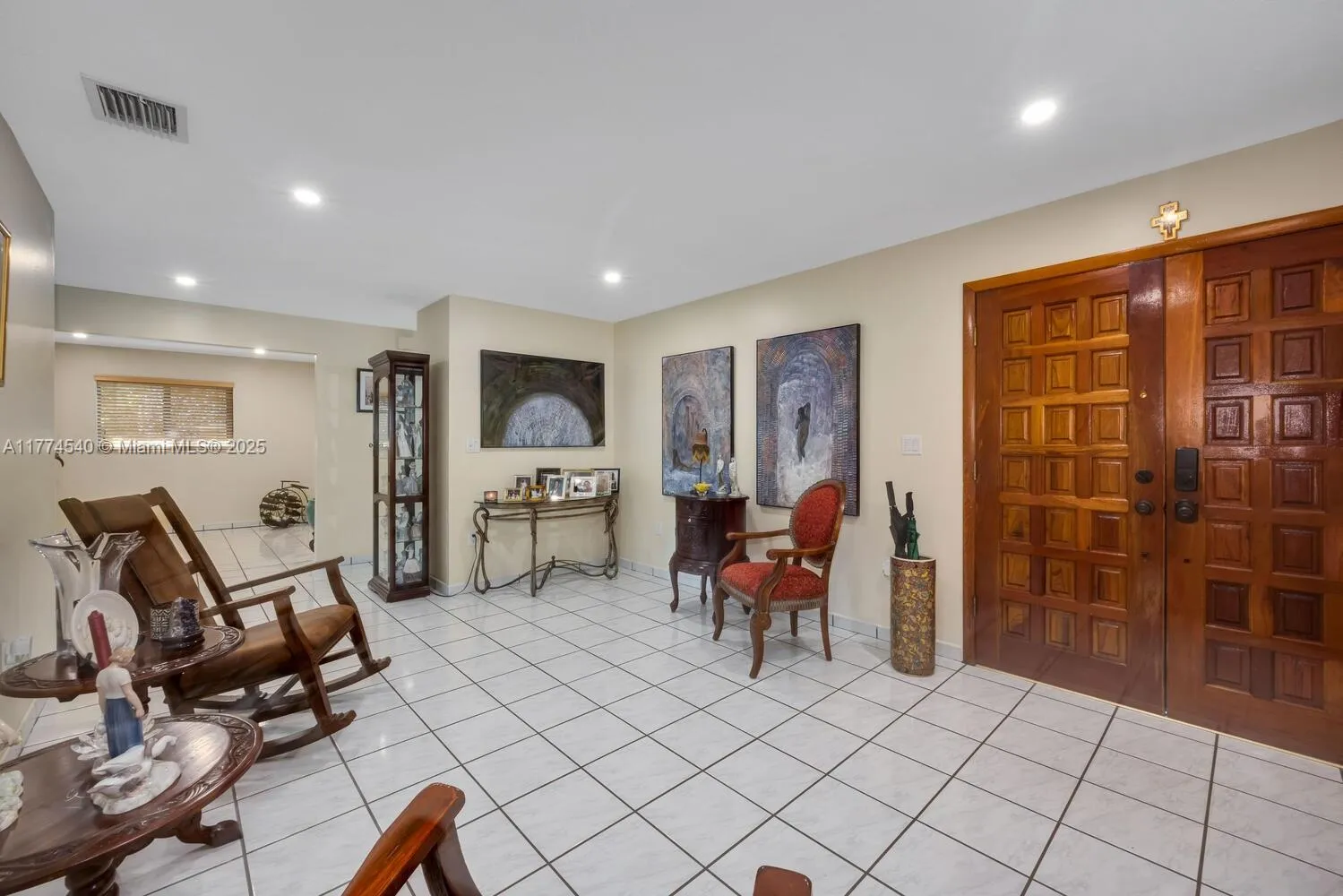 Miami, Florida 33135, United States, ,Residential,Pending,99634