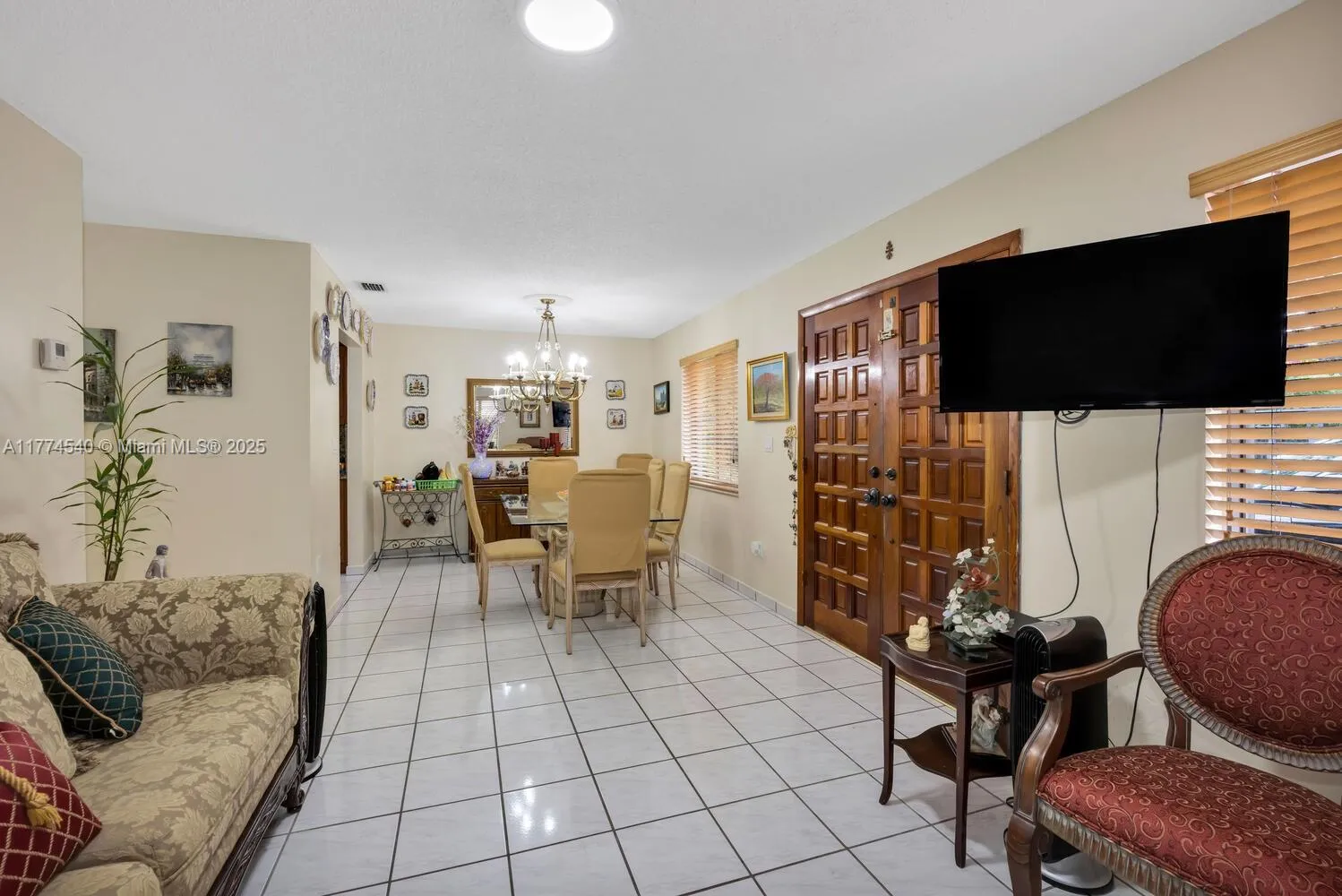 Miami, Florida 33135, United States, ,Residential,Pending,99634