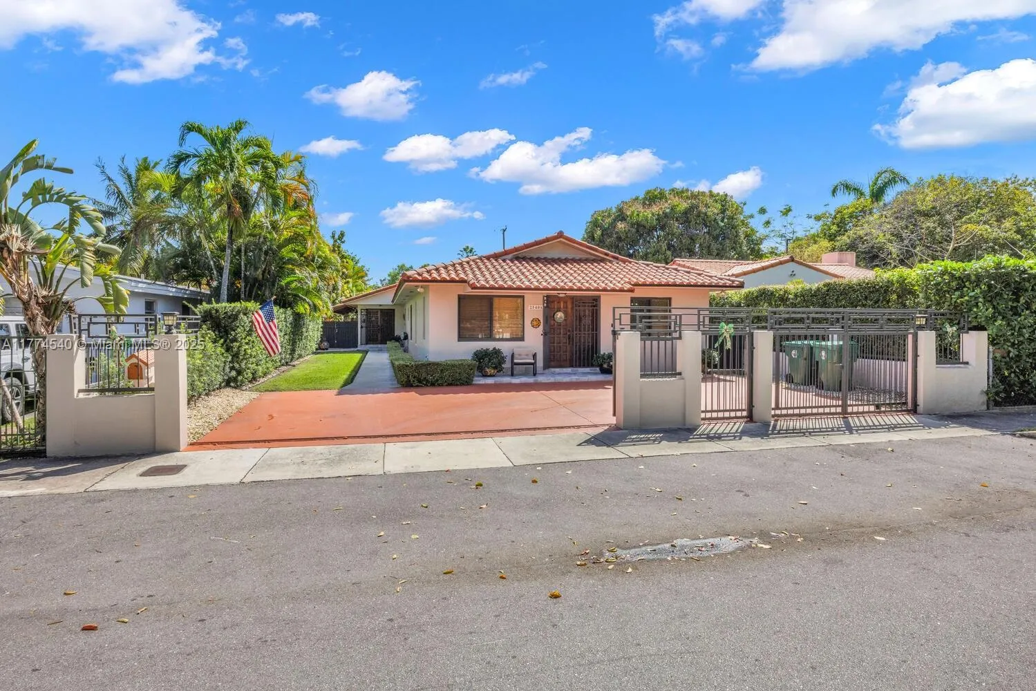 Miami, Florida 33135, United States, ,Residential,Pending,99634