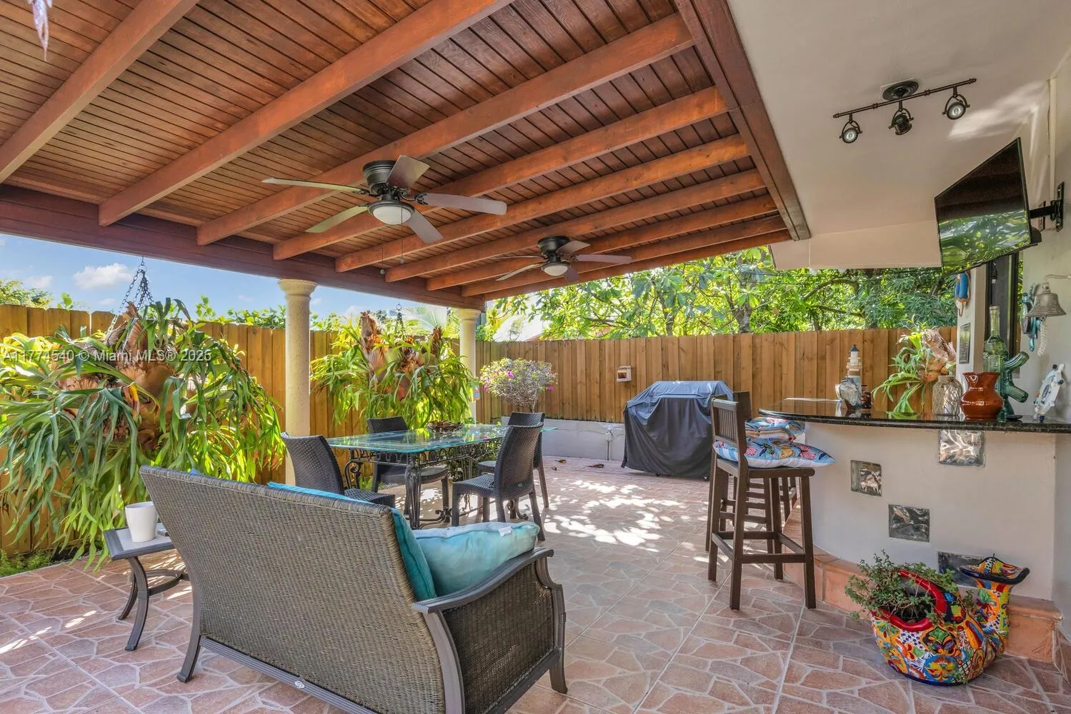 Miami, Florida 33135, United States, ,Residential,Pending,99634