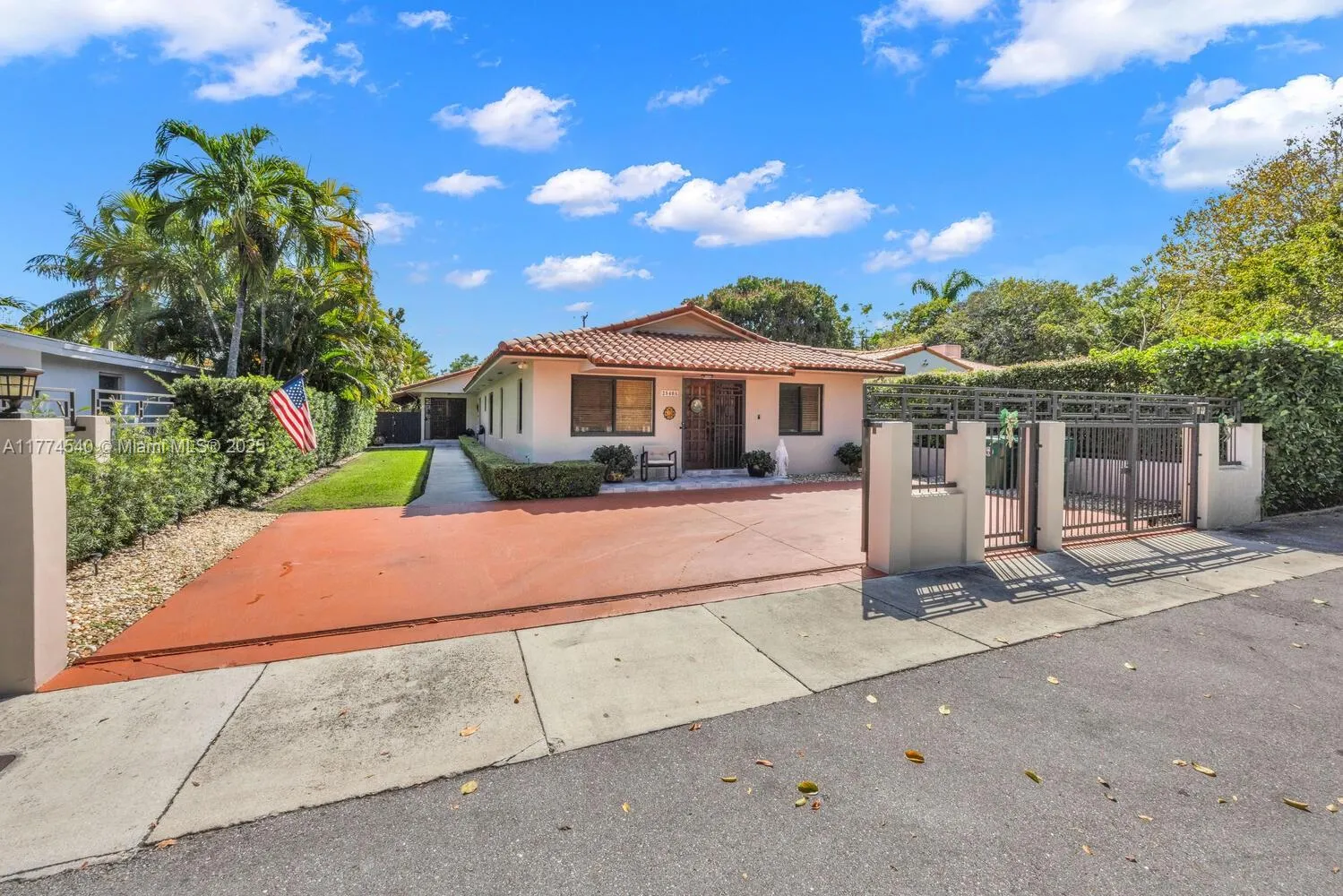 Miami, Florida 33135, United States, ,Residential,Pending,99634