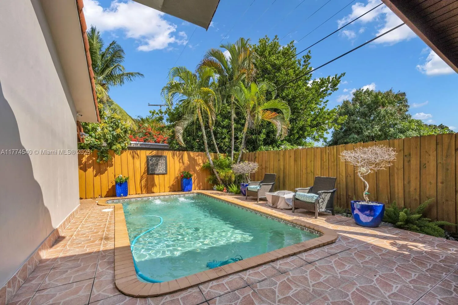 Miami, Florida 33135, United States, ,Residential,Pending,99634