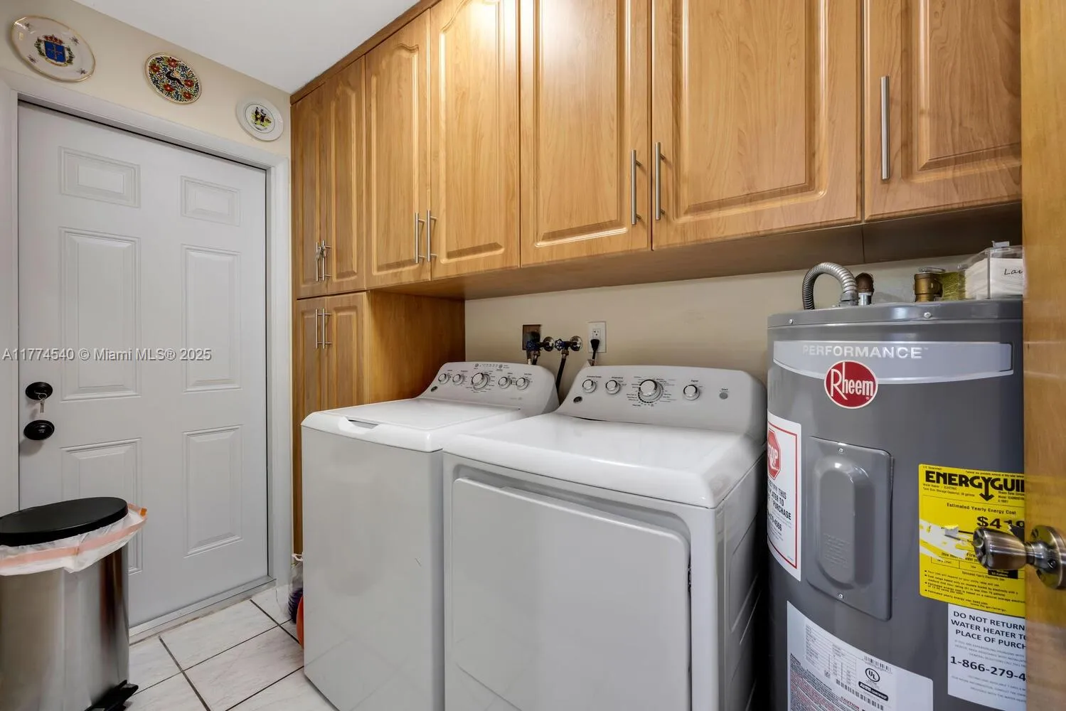 Miami, Florida 33135, United States, ,Residential,Pending,99634