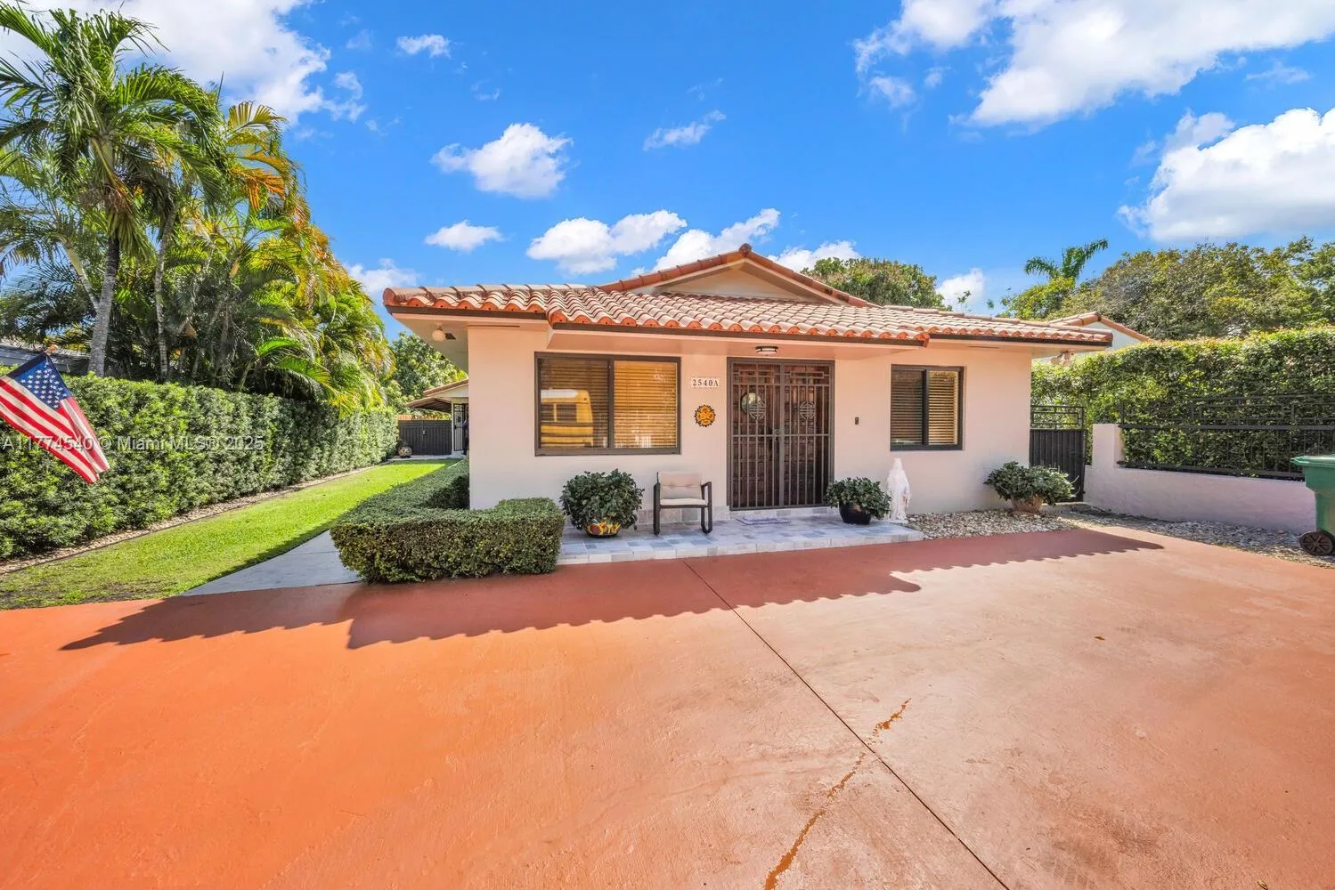 Miami, Florida 33135, United States, ,Residential,Pending,99634