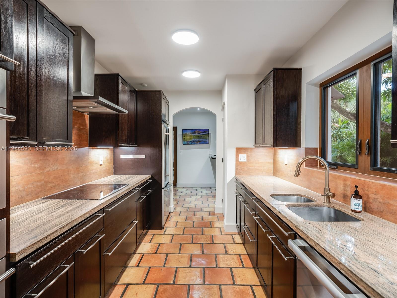 FLAMINGO TERRACE EXTENSIO - Residential