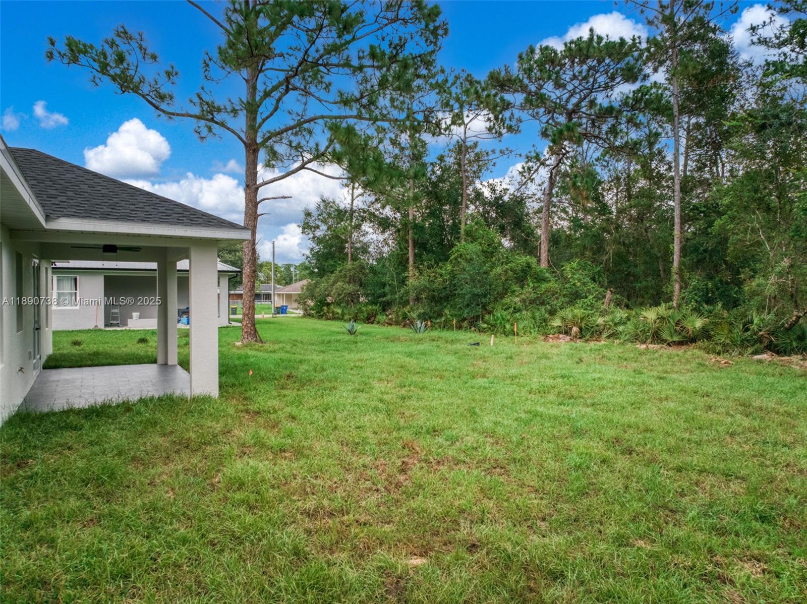 SEBRING COUNTRY ESTATE SEC - Residential