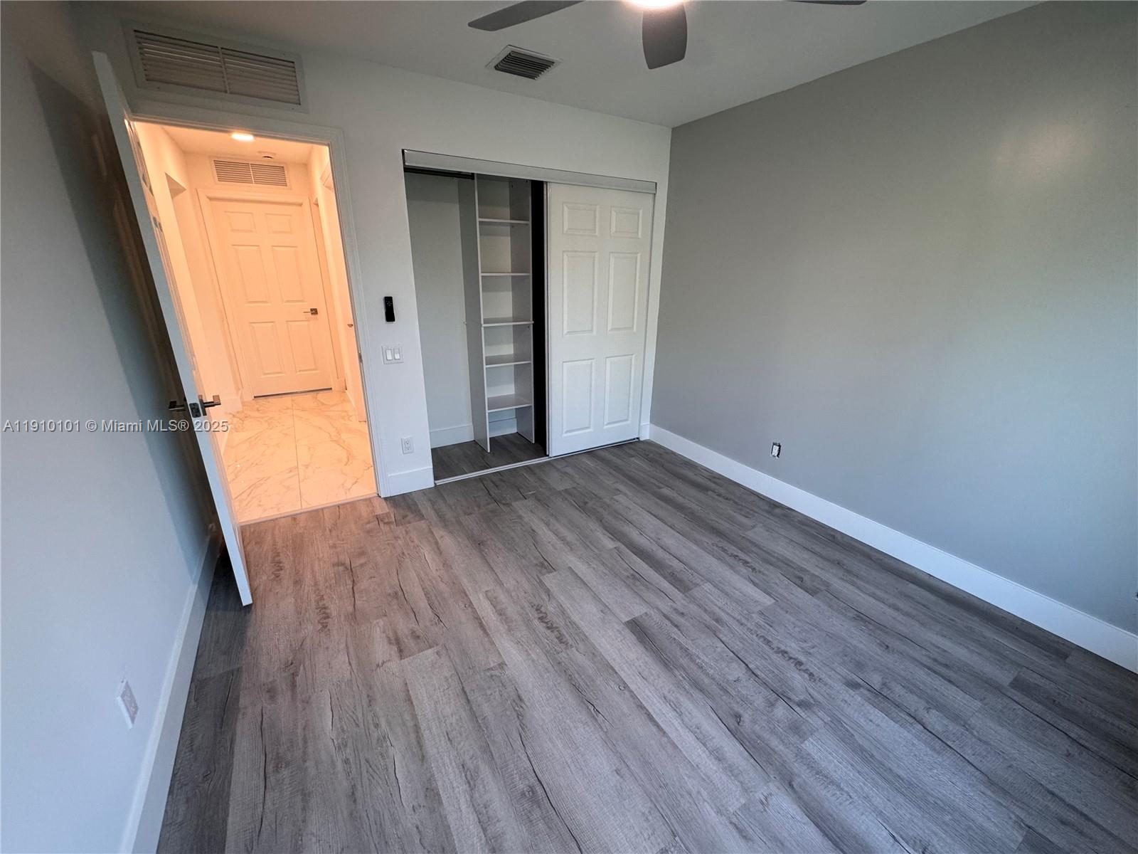 FRANKLIN PARK - Residential Lease