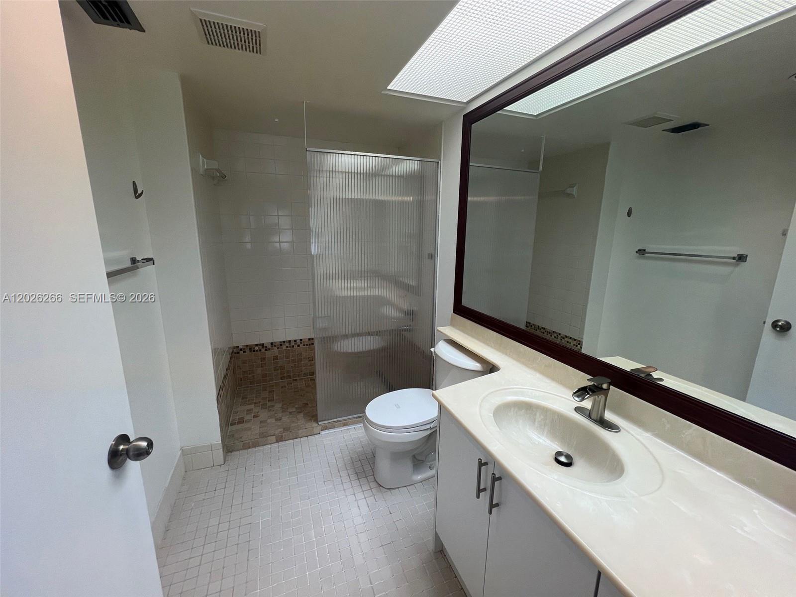 CAMBRIDGE AT CENTURY VILL - Residential