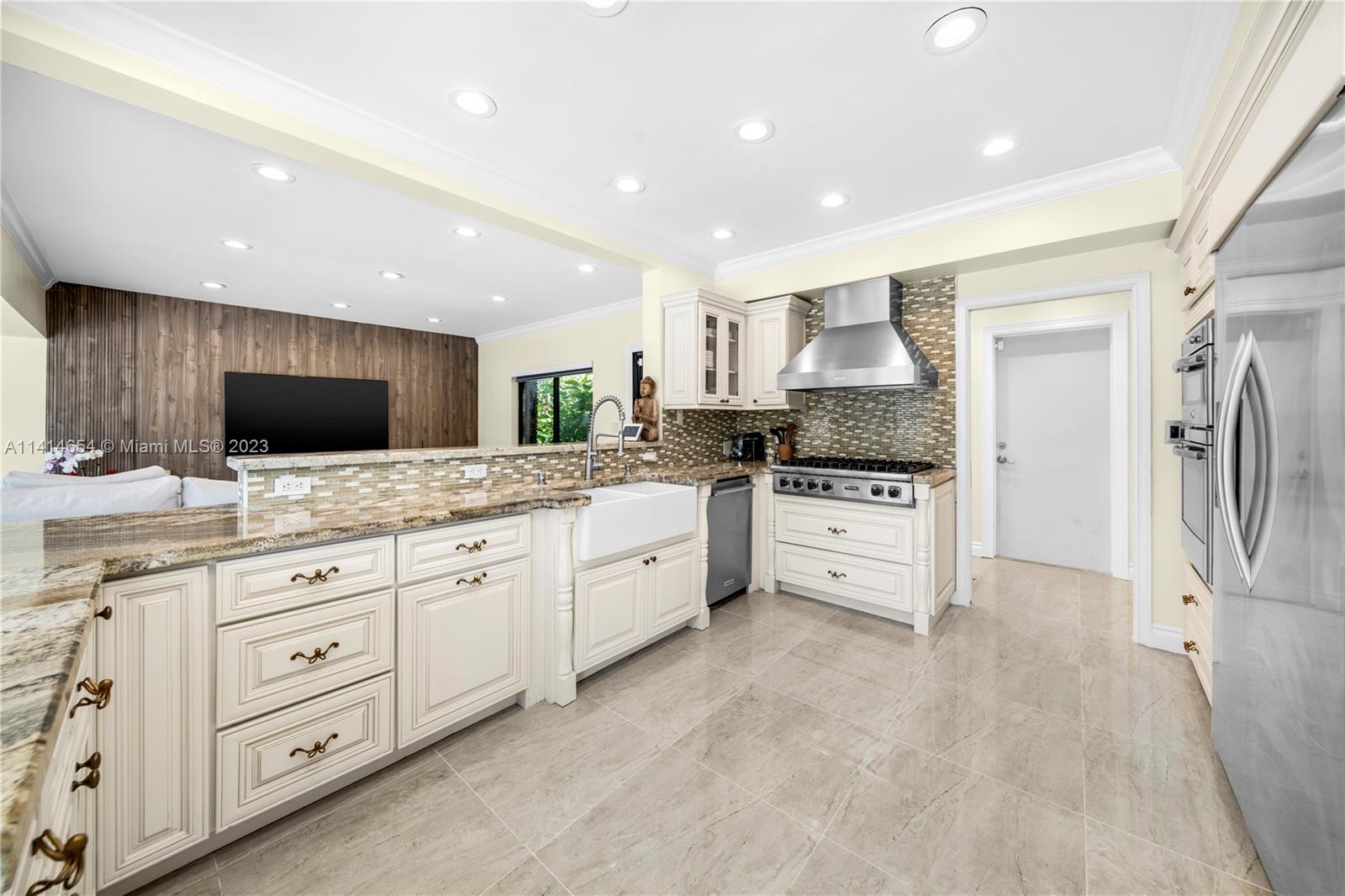 AMD PL BISCAYNE PINES - Residential