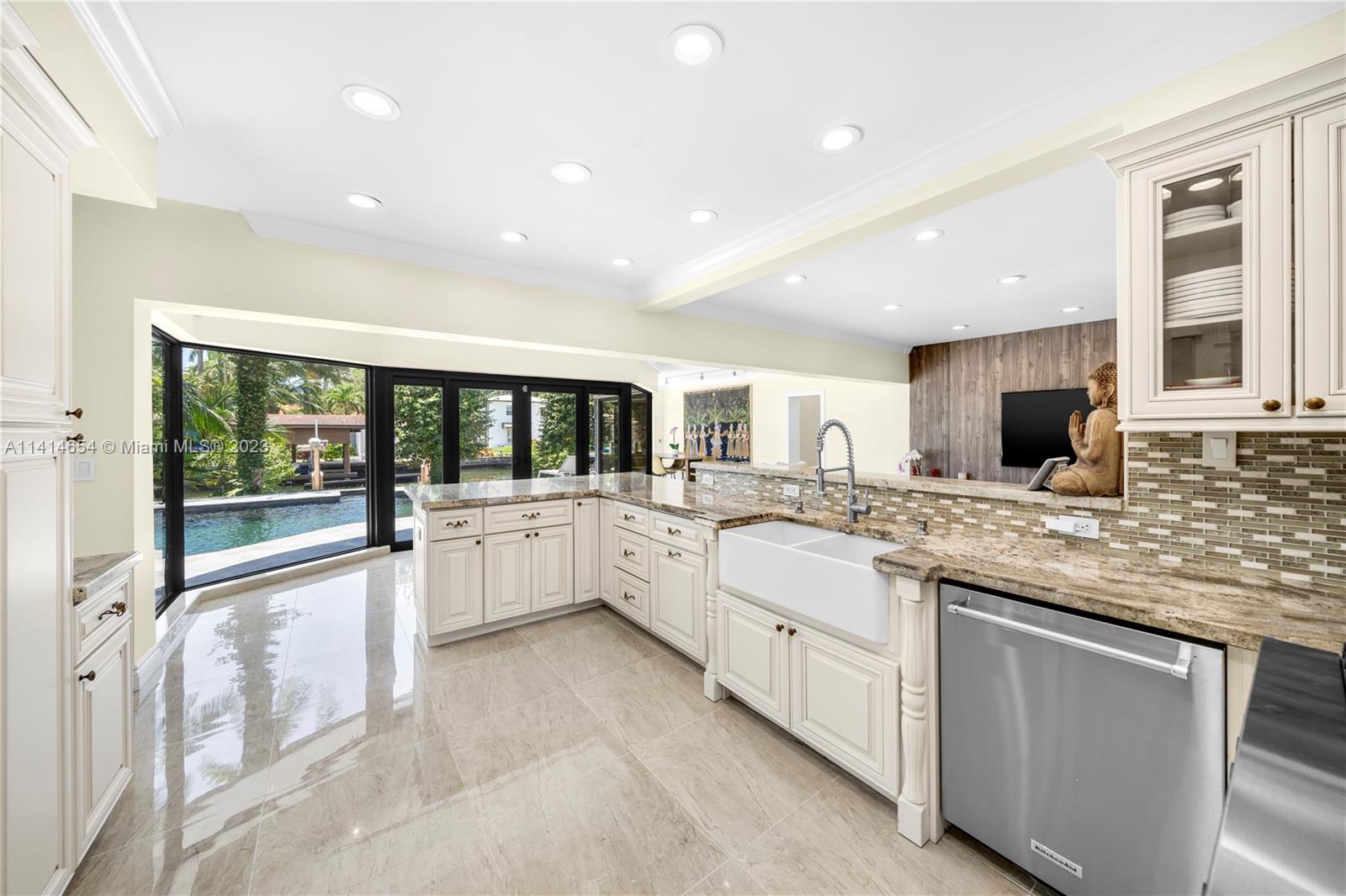 AMD PL BISCAYNE PINES - Residential