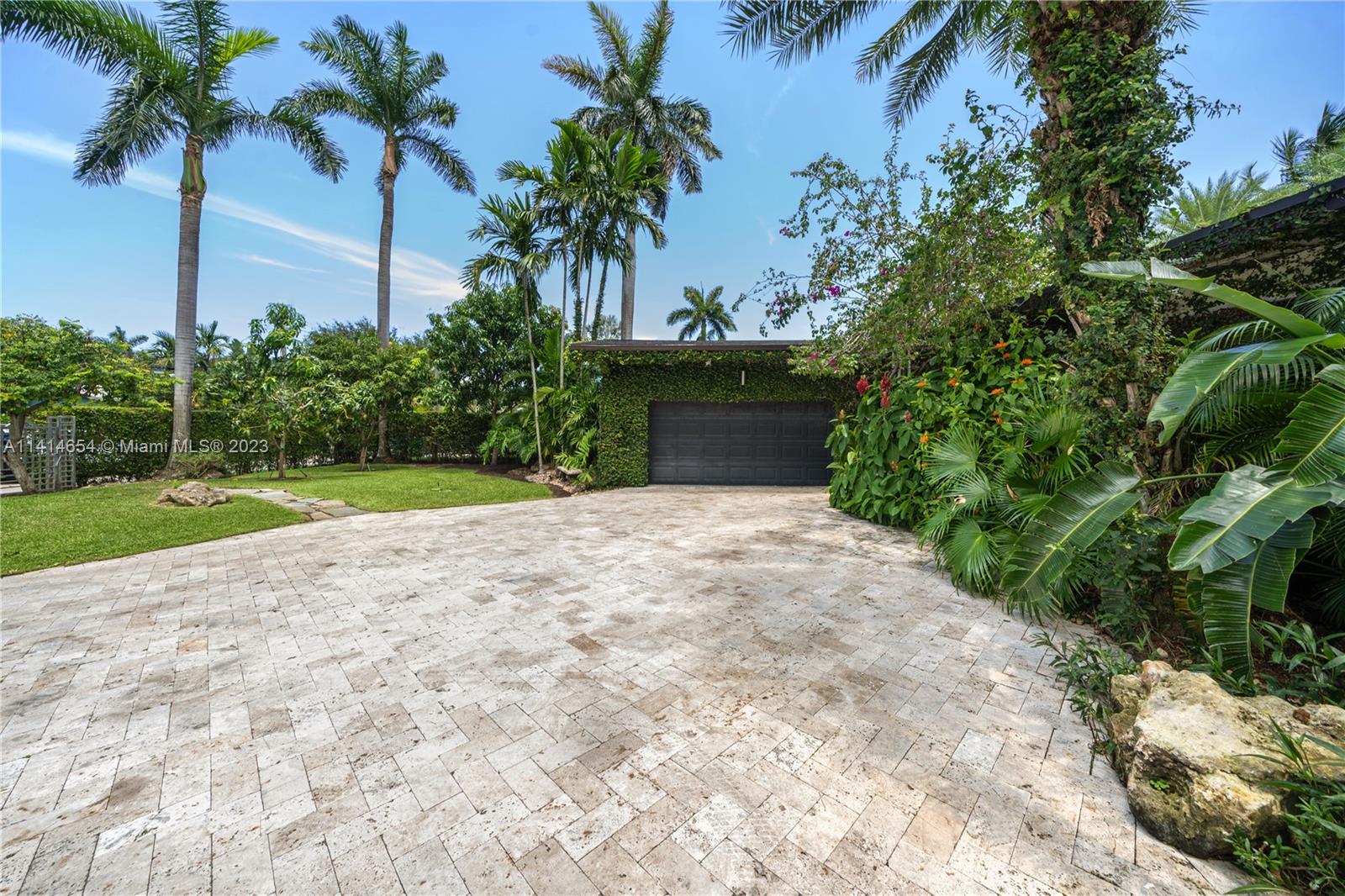 AMD PL BISCAYNE PINES - Residential