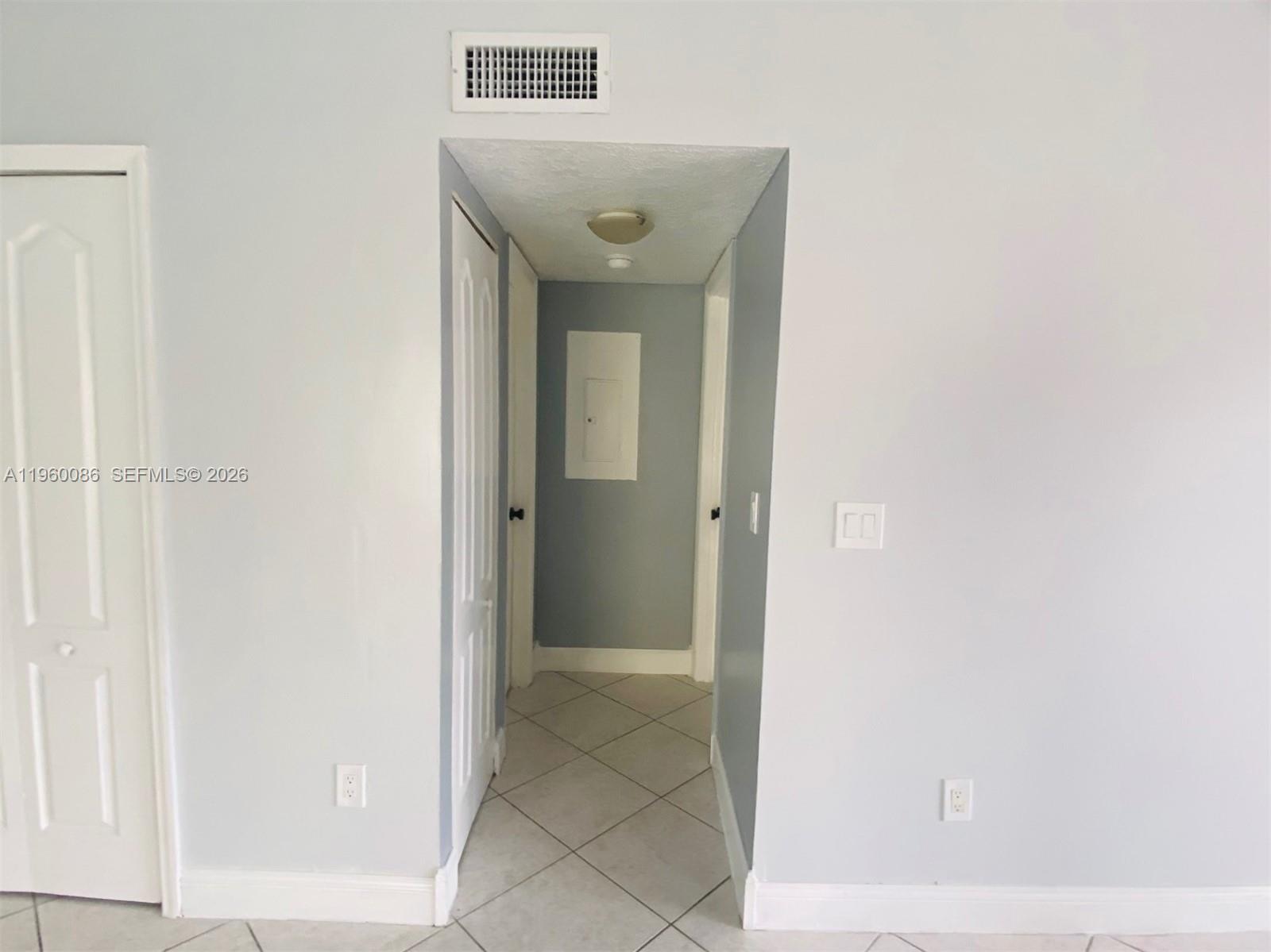 WATERSIDE TOWNHOMES SEC 1 - Residential