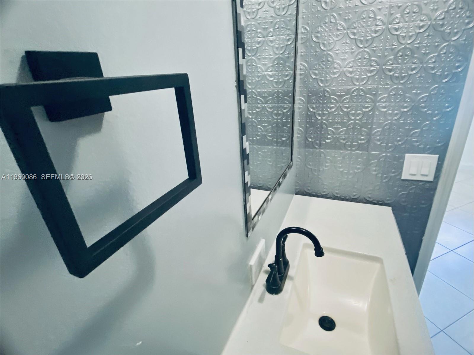 WATERSIDE TOWNHOMES SEC 1 - Residential