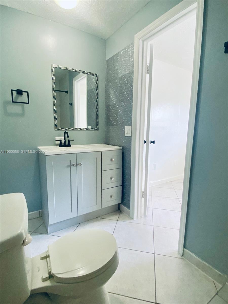 WATERSIDE TOWNHOMES SEC 1 - Residential