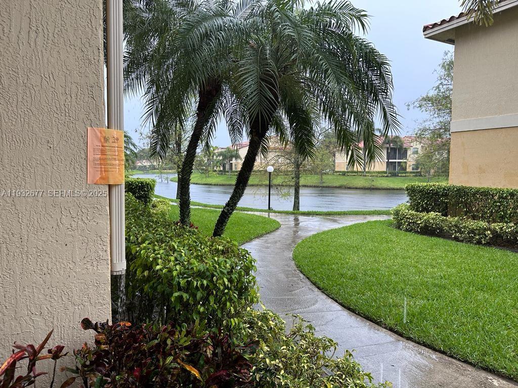 ROYAL POINCIANA CONDO - Residential Lease