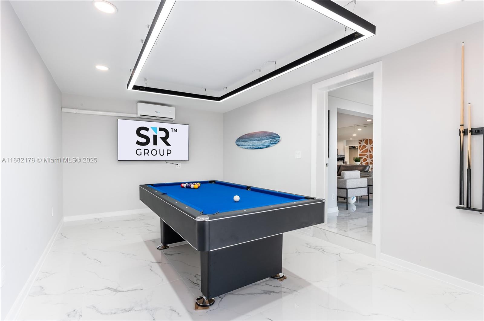 SUNSWEPT ISLE - Residential Lease