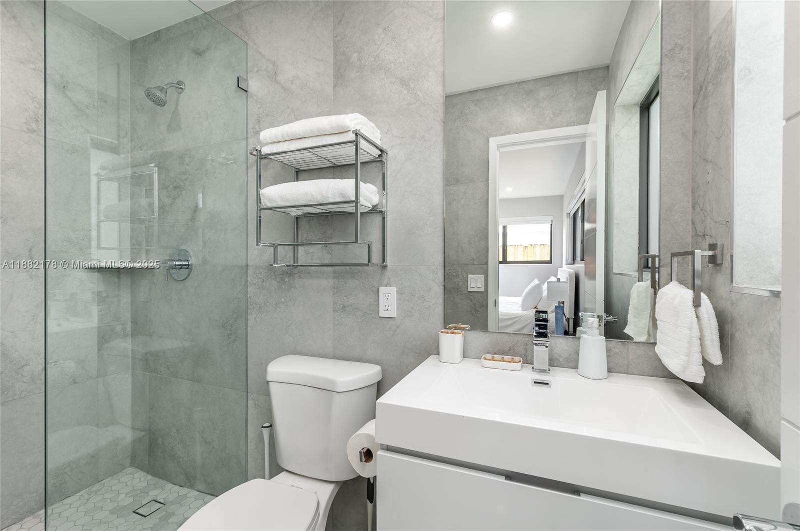 SUNSWEPT ISLE - Residential Lease