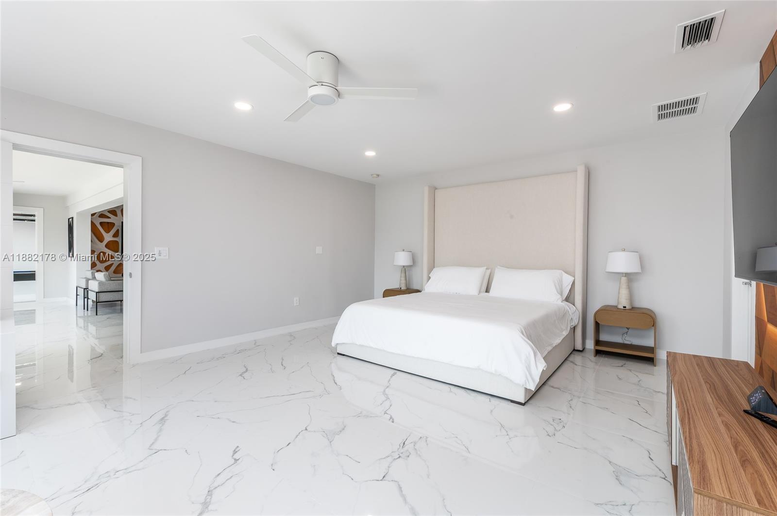 SUNSWEPT ISLE - Residential Lease