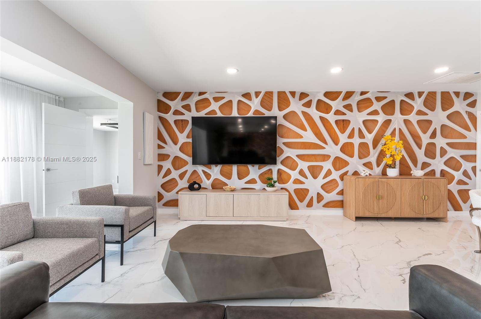 SUNSWEPT ISLE - Residential Lease