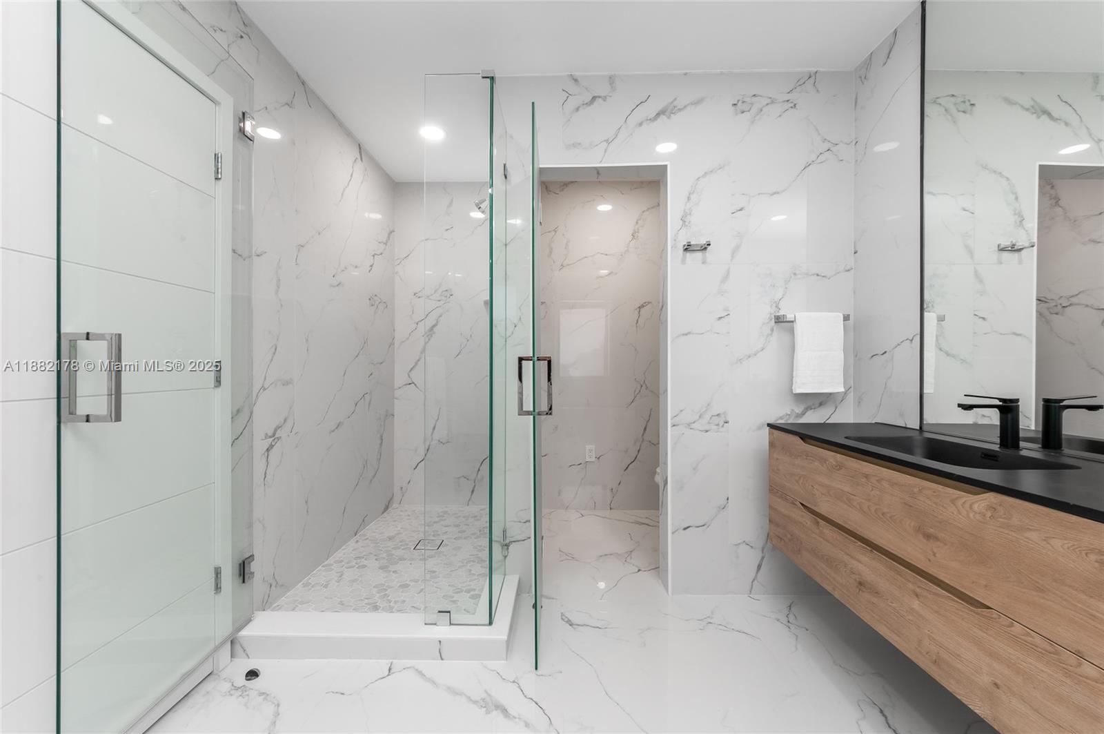 SUNSWEPT ISLE - Residential Lease