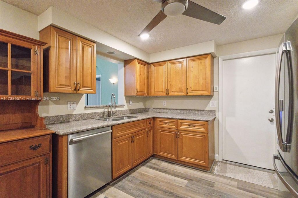 Photo of 8457 W Mildred Dr W, Boynton Beach, FL 33472 (MLS # A11733957)