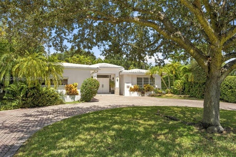 Photo of 1325 Blue Rd, Coral Gables, FL 33146 (MLS # A12089580)