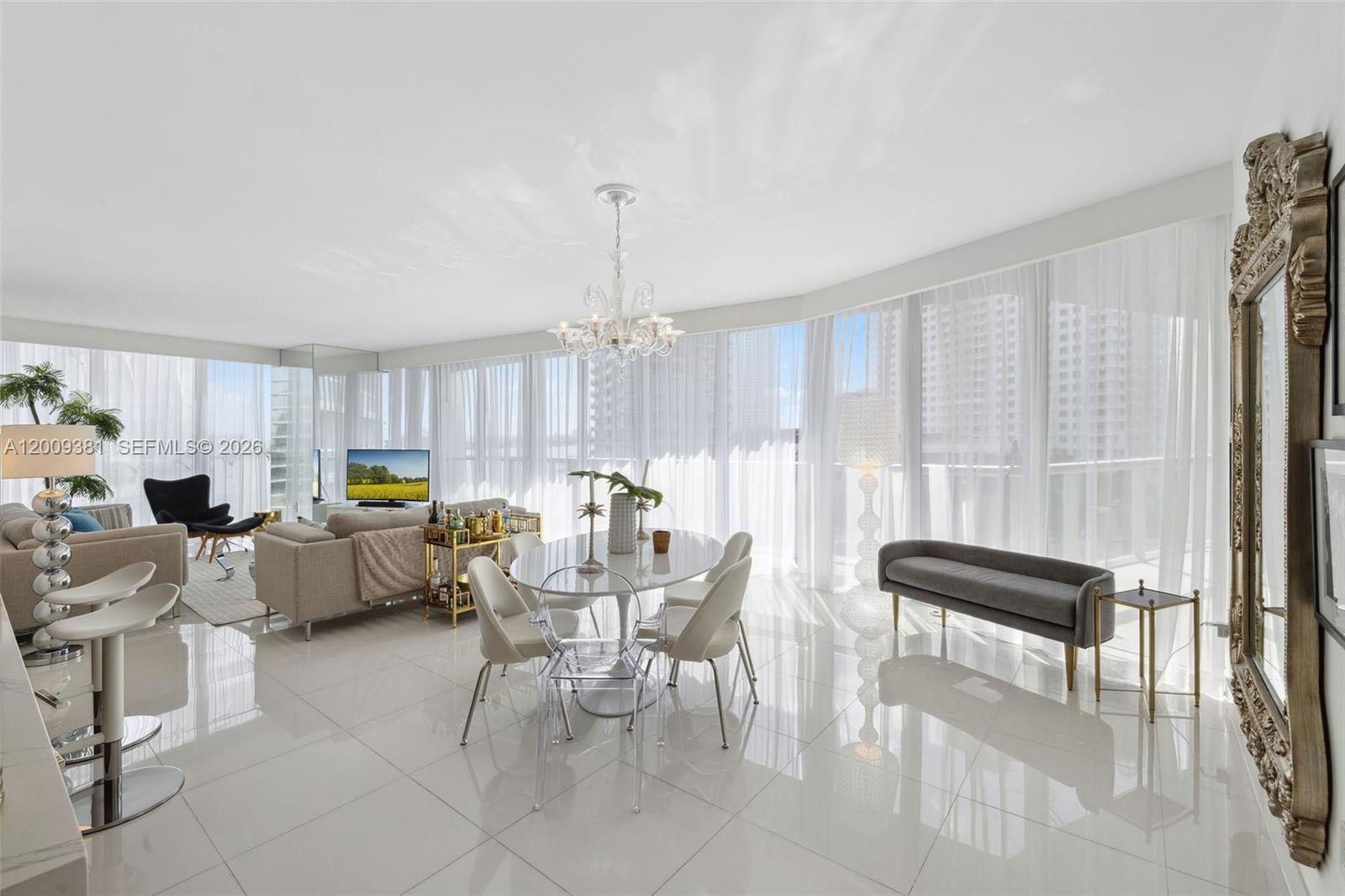 ICONBRICKELL CONDO NO 1 - Residential