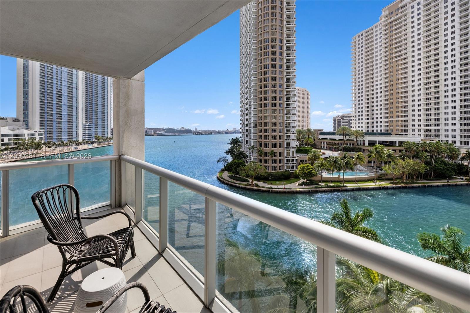 ICONBRICKELL CONDO NO 1 - Residential