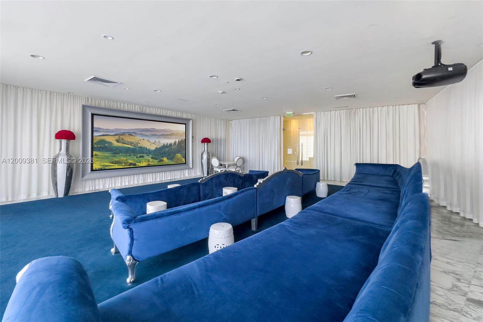 ICONBRICKELL CONDO NO 1 - Residential