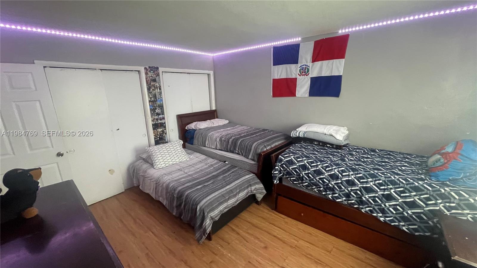 THE WHITE HOUSE CONDO - Residential