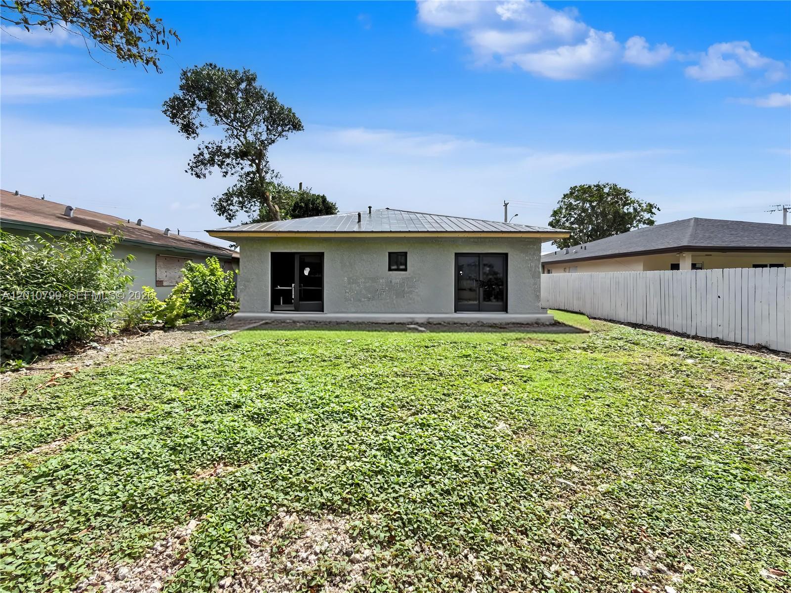 ROOSEVELT HOMESITES - Residential