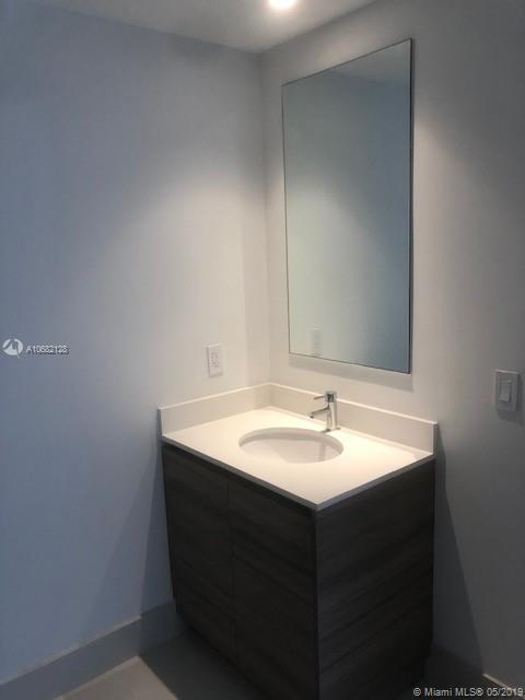 HYDE MIDTOWN - Residential Lease