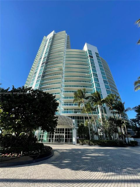 1000 S Pointe Dr 308 Miami Beach FL 33139