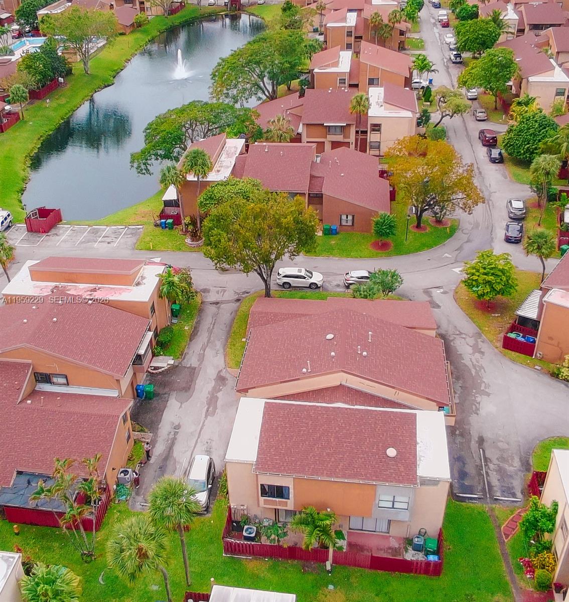 MISSIONWOOD AT MIRAMAR CO - Residential